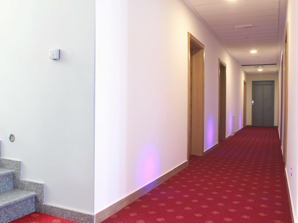 Hotel Dubai Plandiste Dış mekan fotoğraf