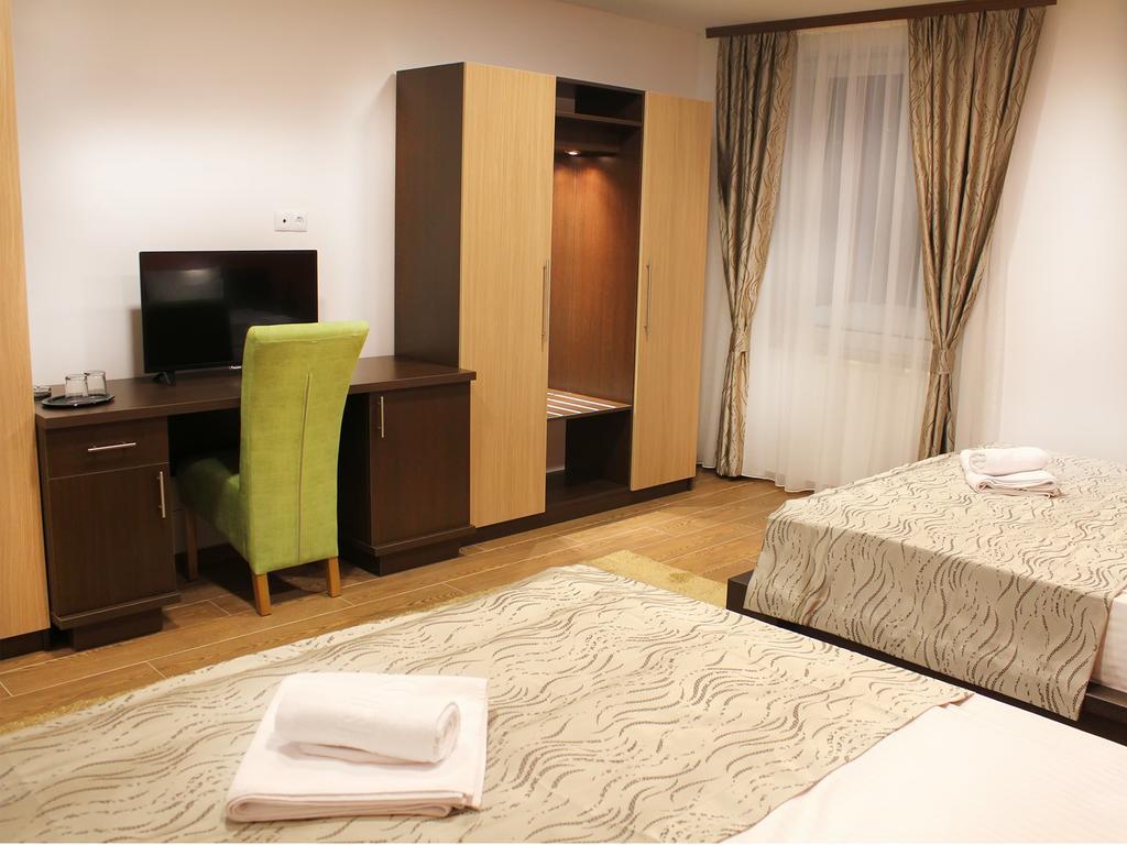 Hotel Dubai Plandiste Dış mekan fotoğraf