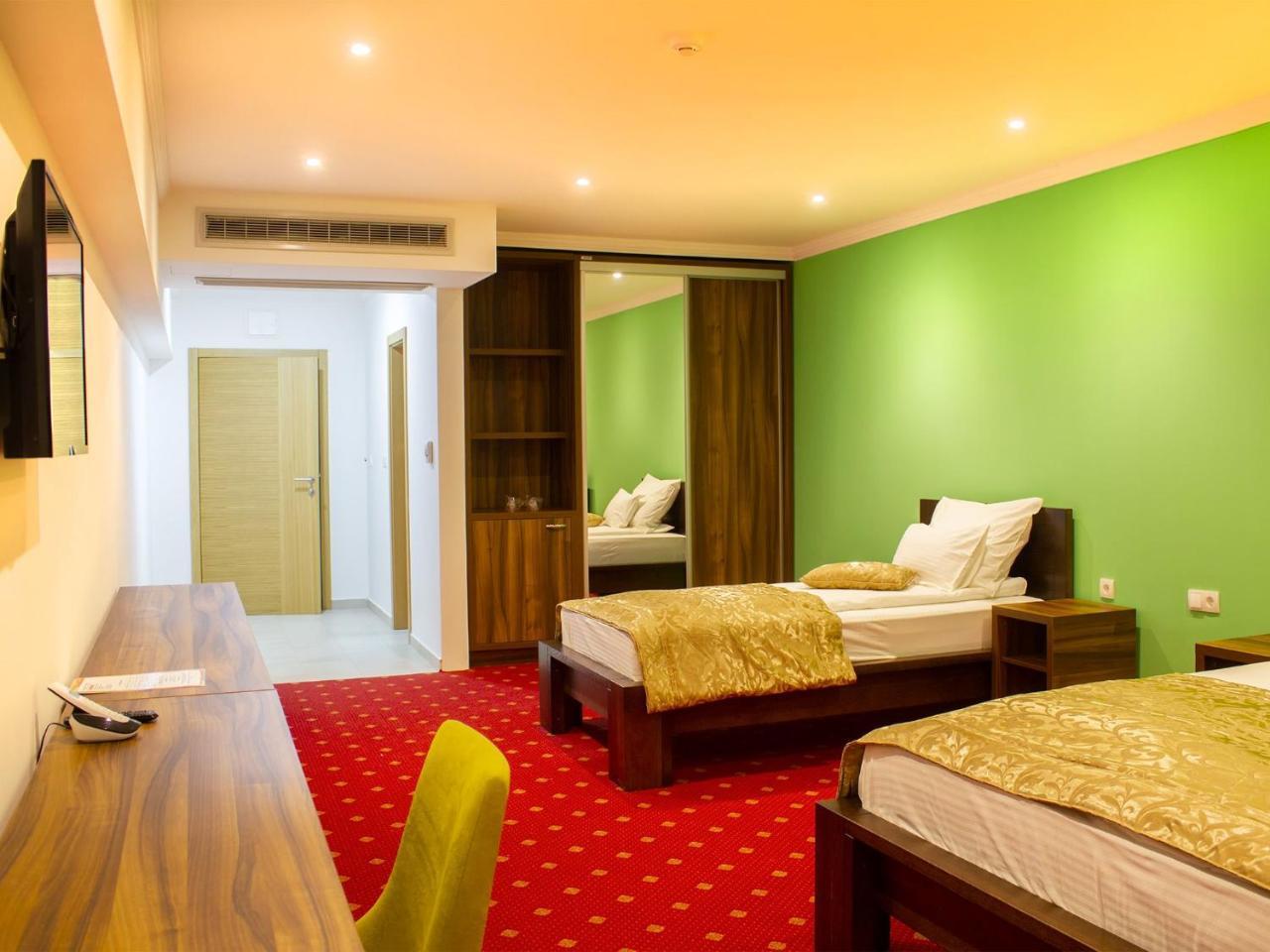 Hotel Dubai Plandiste Dış mekan fotoğraf